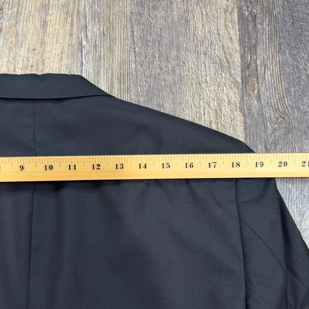Austin Reed Suit Men 39R 